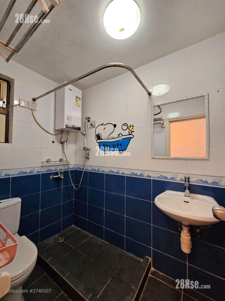 Village House Sell 1 Bedroom , 1 Bathroom 380 ft²