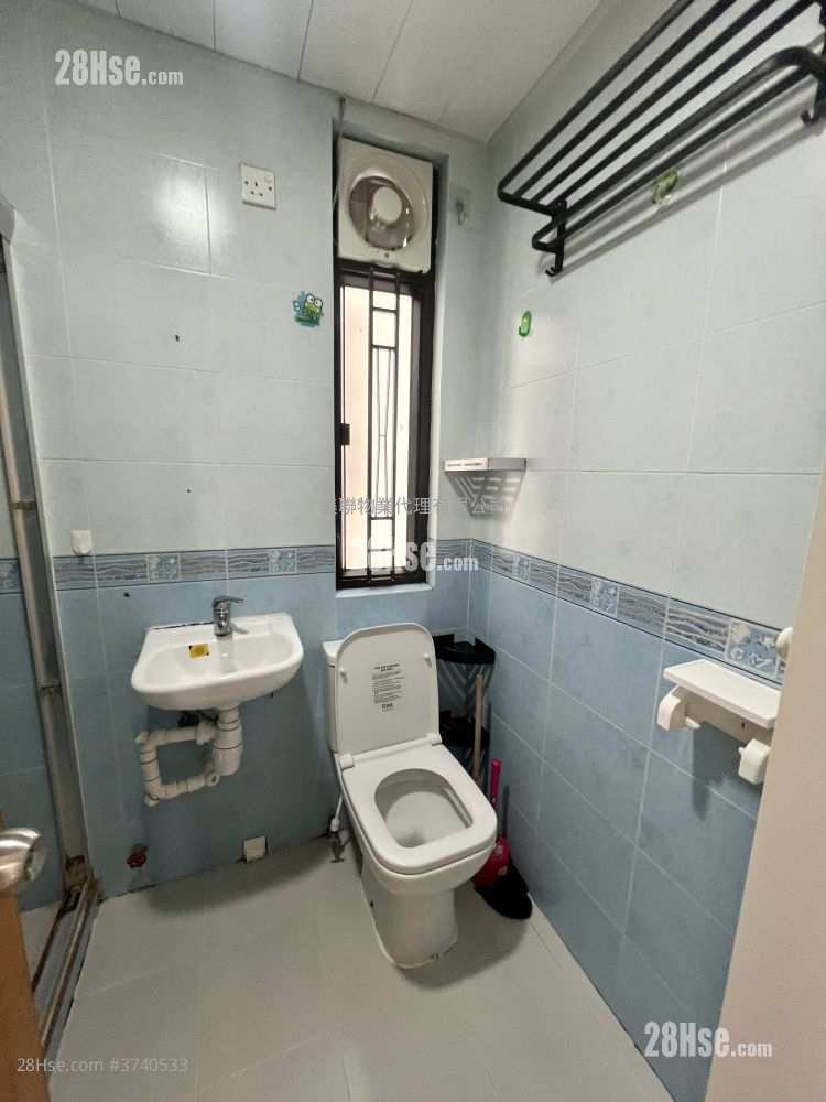 綠楊新邨 租盤 2 房 , 1 浴室 451 平方呎