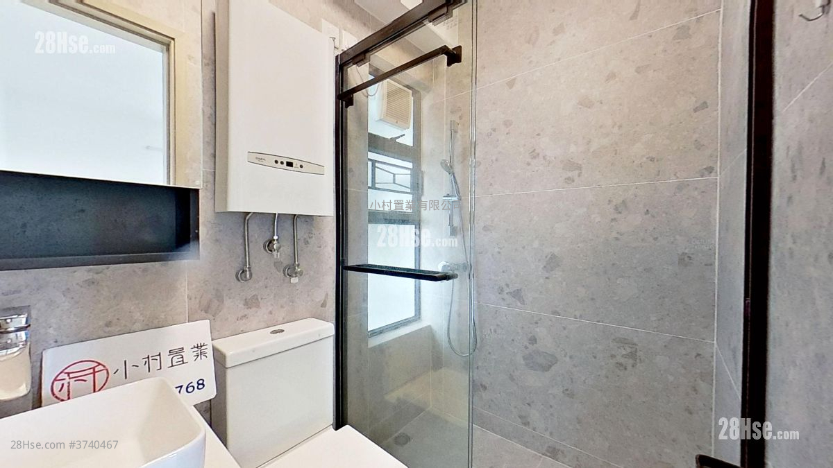 浴室: 百年大樓 租盤 2 房 , 1 浴室 416 平方呎