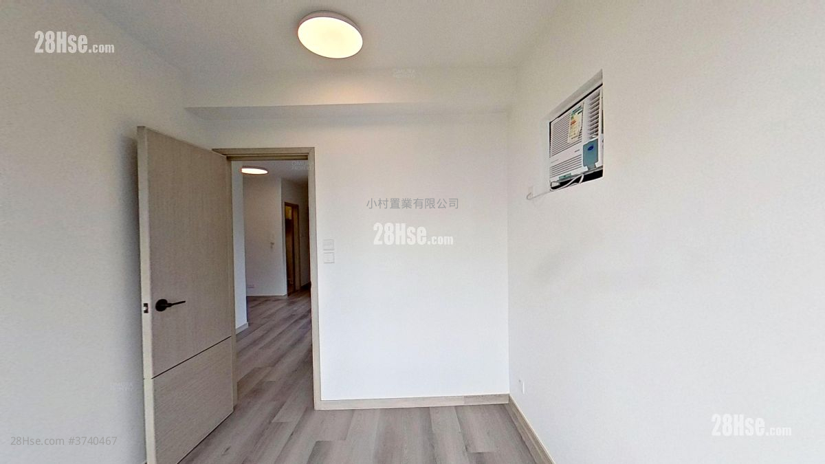 主人房: 百年大樓 租盤 2 房 , 1 浴室 416 平方呎