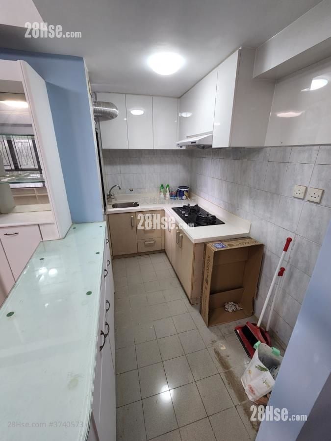 富豪花园 售盘 2 房 , 1 浴室 465 平方尺