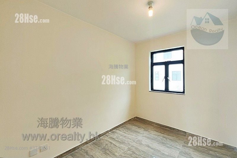 Village Sell 3 Bedrooms , 1 Bathroom 700 ft²