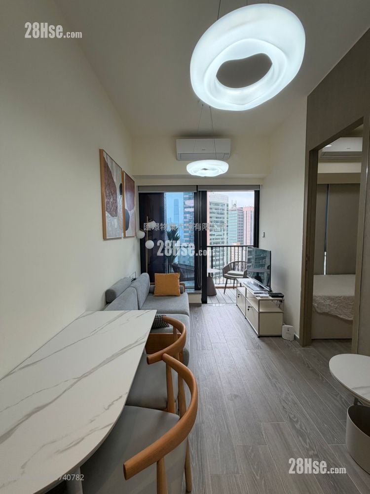 The Queens Rental 1 Bedroom , 1 Bathroom 266 ft²