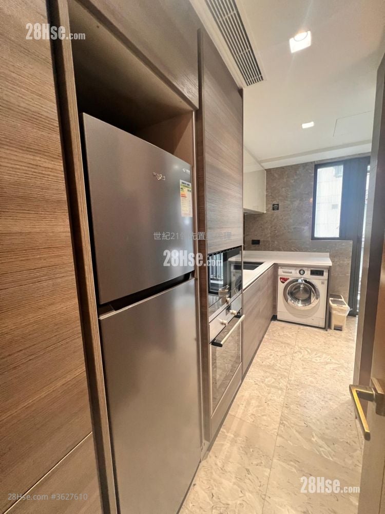 Parc Inverness Sell 2 Bedrooms , 3 Bathrooms 883 ft²