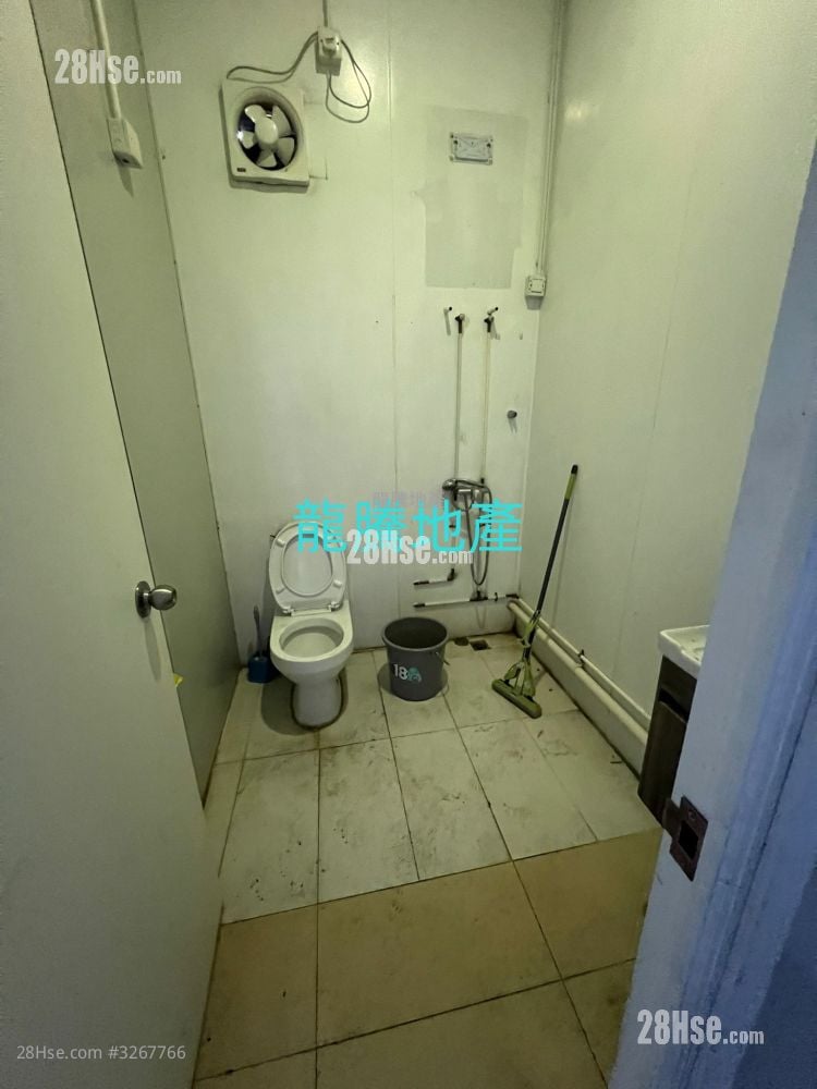 土地 租盘 3 房 , 1 浴室