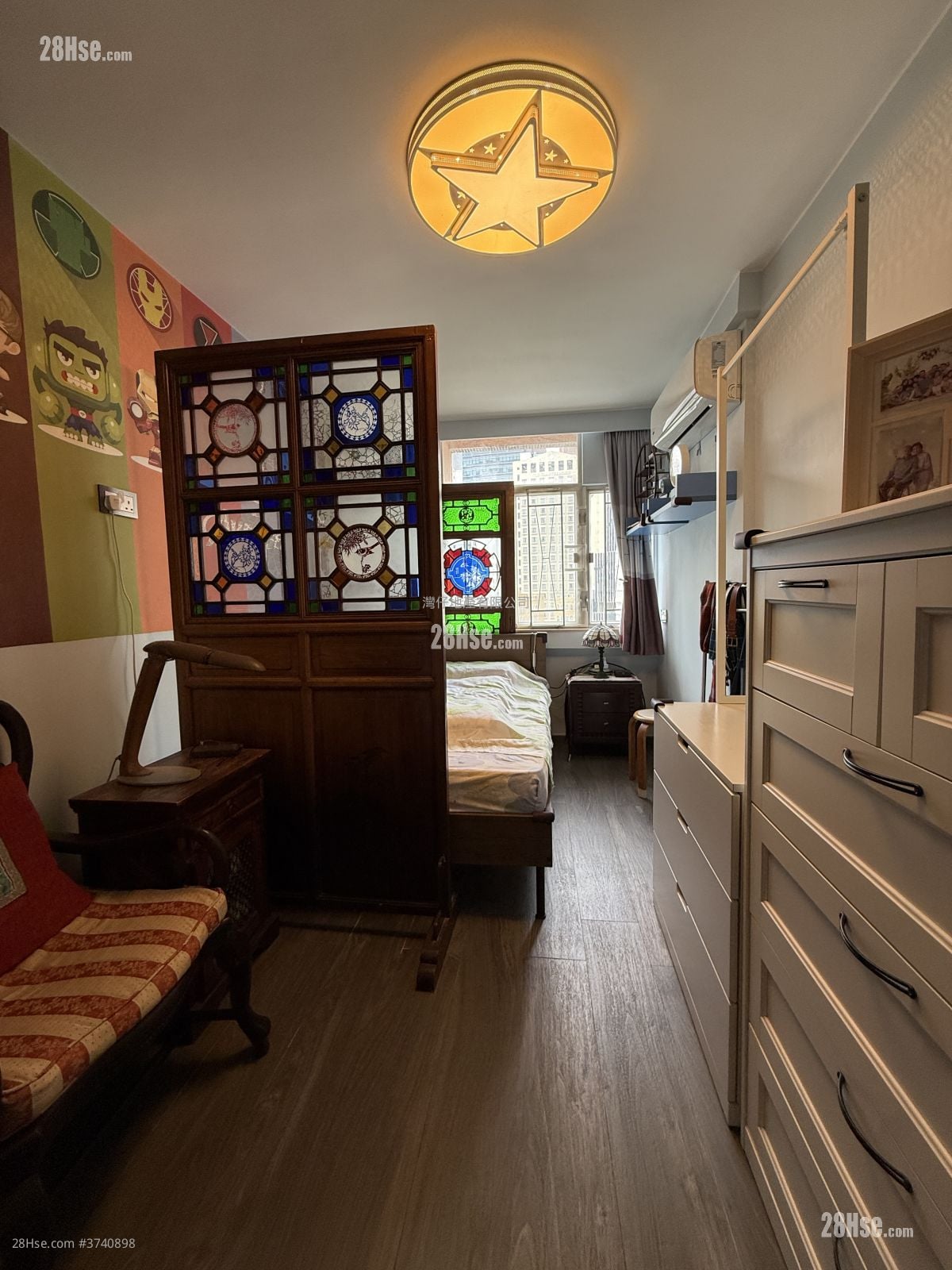 Oi Kwan Court Sell 2 Bedrooms , 1 Bathroom 629 ft²