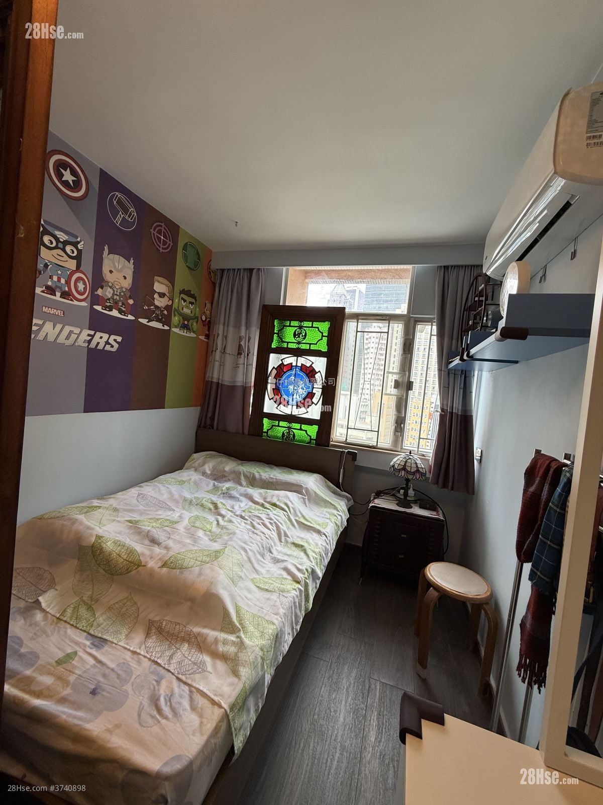 Oi Kwan Court Sell 2 Bedrooms , 1 Bathroom 629 ft²