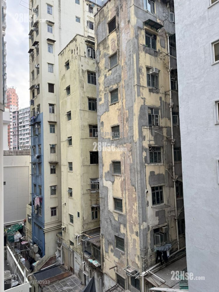 安慶大樓 租盤 2 房 , 1 浴室 338 平方呎