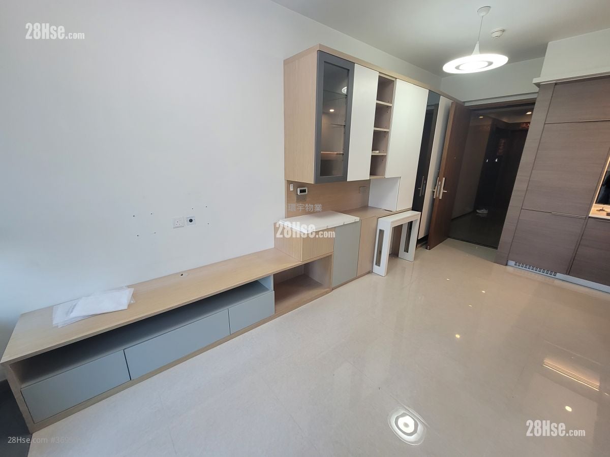 Aurora Rental 2 Bedrooms , 1 Bathroom 444 ft²