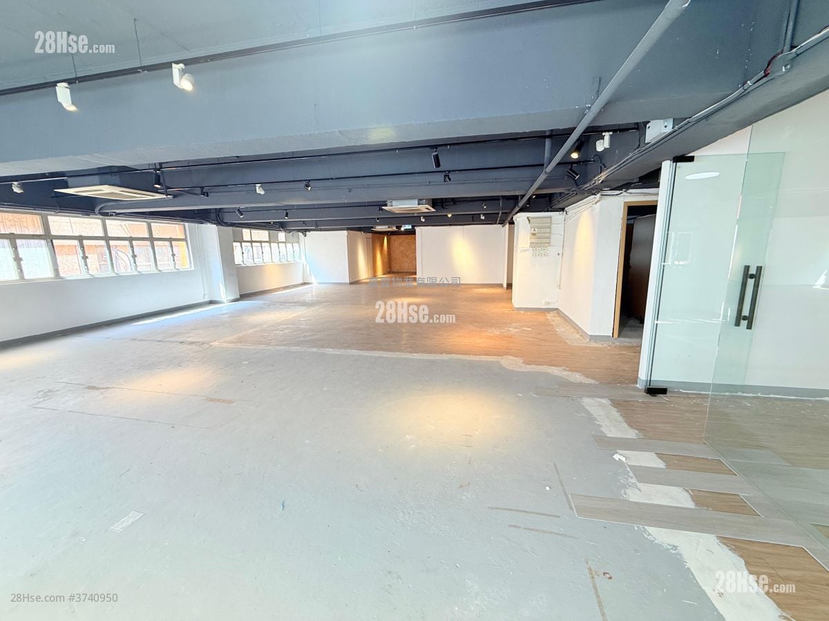 骆驼漆大厦 租盘 2,660 平方尺