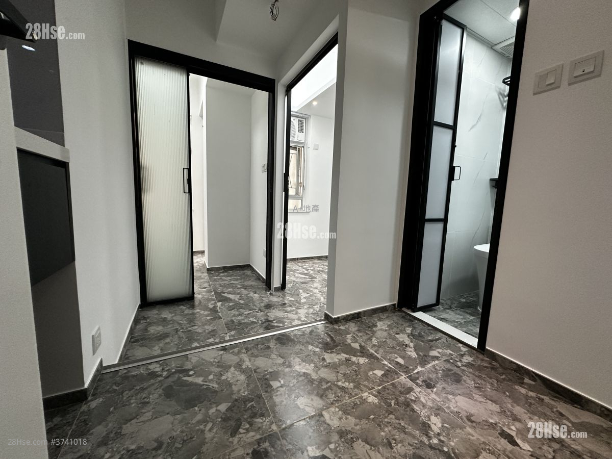 花園大廈 租盤 1 浴室 160 平方呎