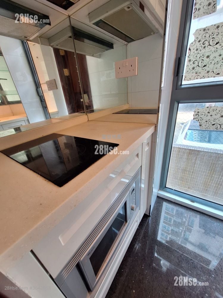 Baker Residences Rental Studio , 1 Bathroom 245 ft²