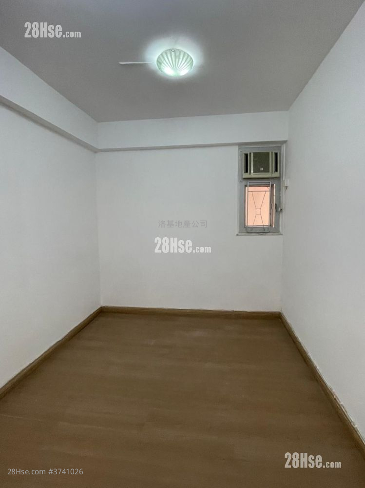 利基大廈 租盤 1 房 , 1 浴室 312 平方呎