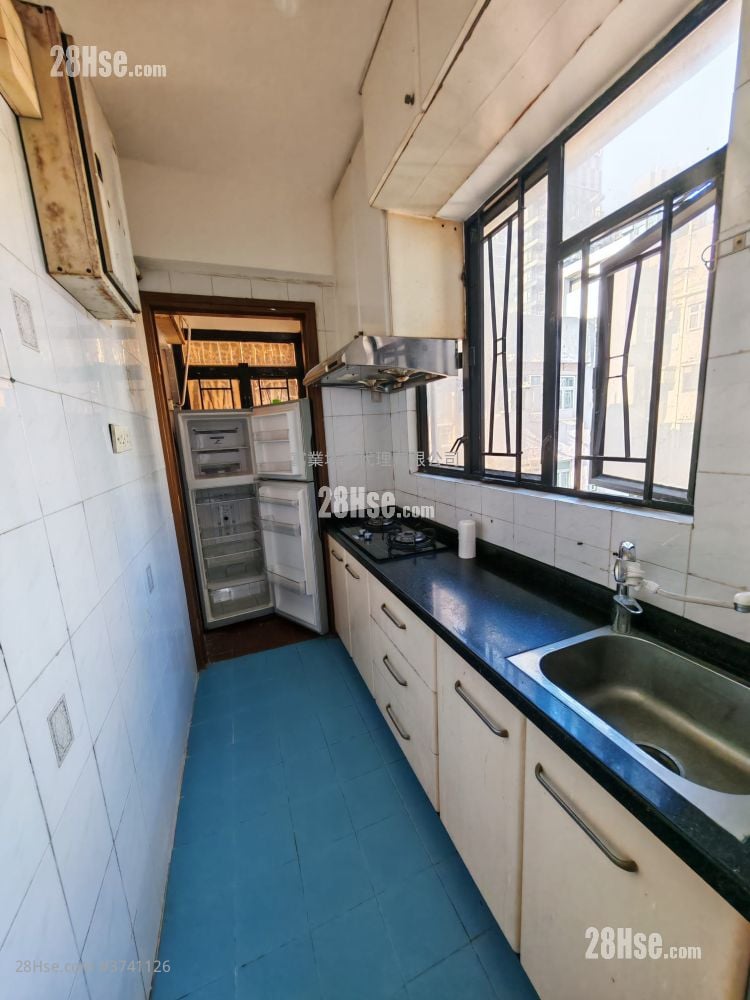 聚贤大厦 租盘 2 房 , 1 浴室 329 平方尺