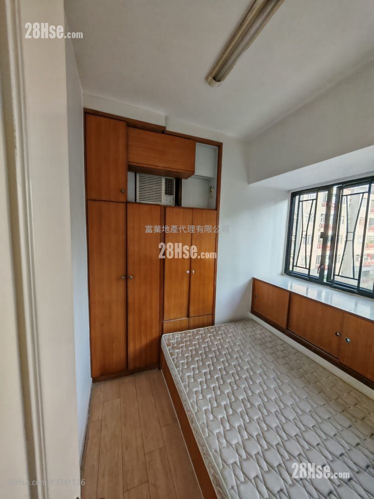 聚贤大厦 租盘 2 房 , 1 浴室 329 平方尺