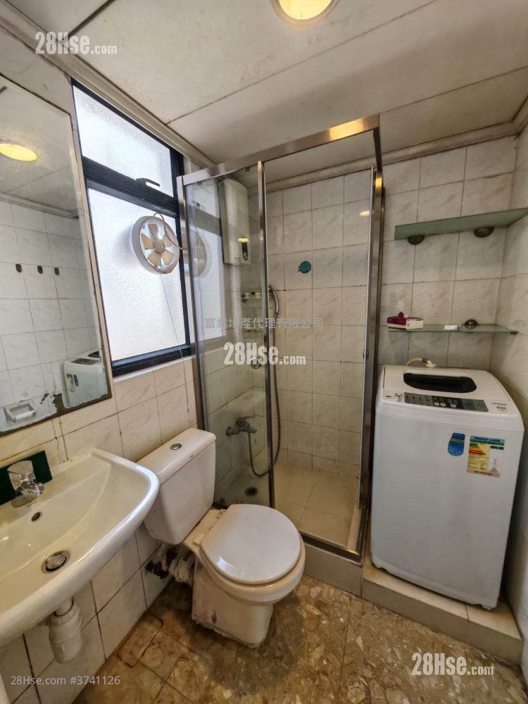 聚贤大厦 租盘 2 房 , 1 浴室 329 平方尺