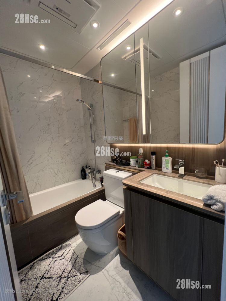 KOKO Hills 租盤 2 房 , 1 浴室 465 平方呎