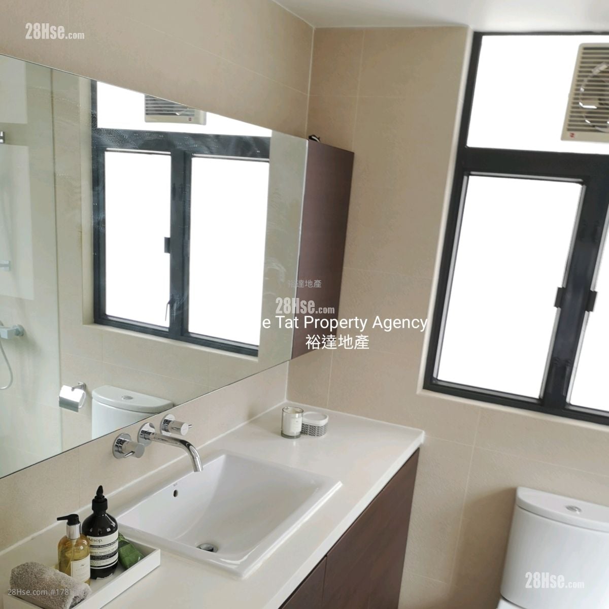 龙景大厦 售盘 1 房 , 1 浴室 376 平方尺