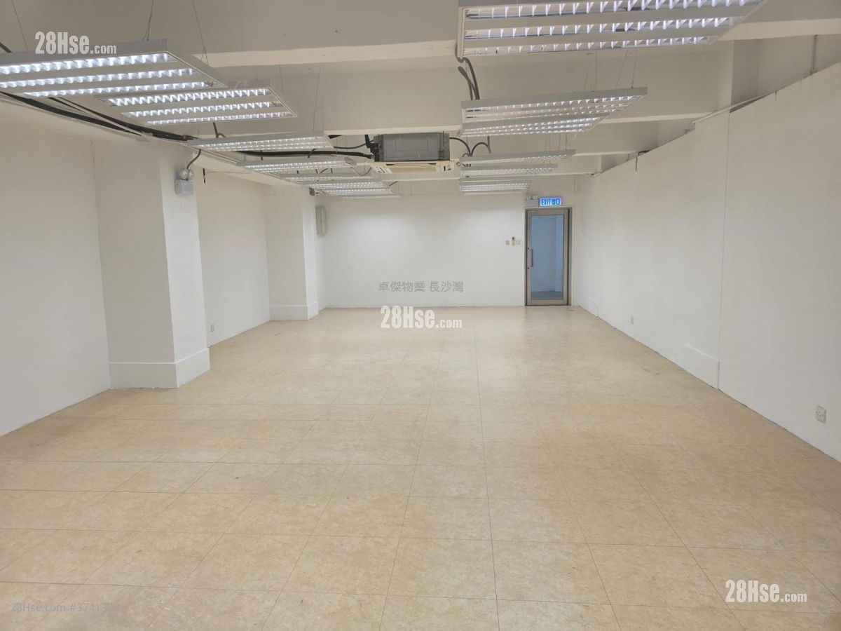 麗昌工廠大廈 租盤 1,100 平方呎