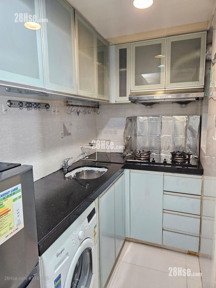 Beautiful Garden Sell 1 Bedroom , 1 Bathroom 293 ft²