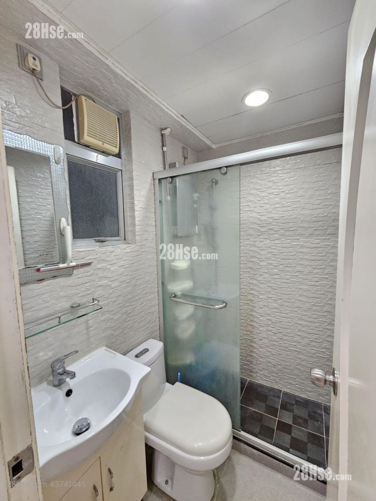 Beautiful Garden Sell 1 Bedroom , 1 Bathroom 293 ft²