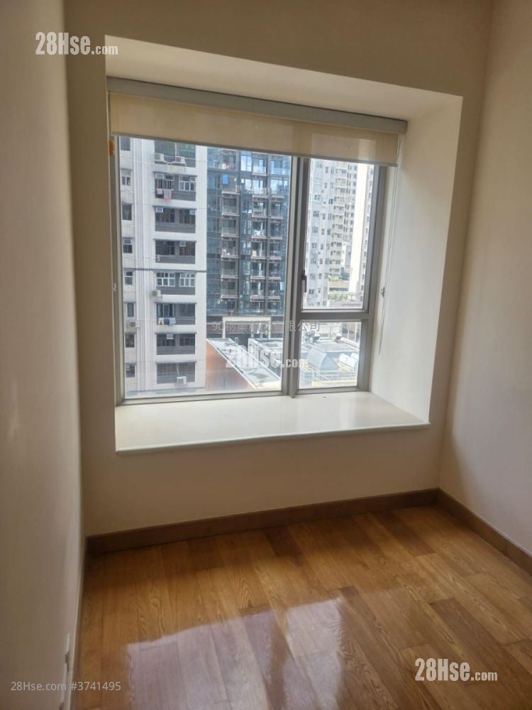 Island Crest Sell 374 ft²