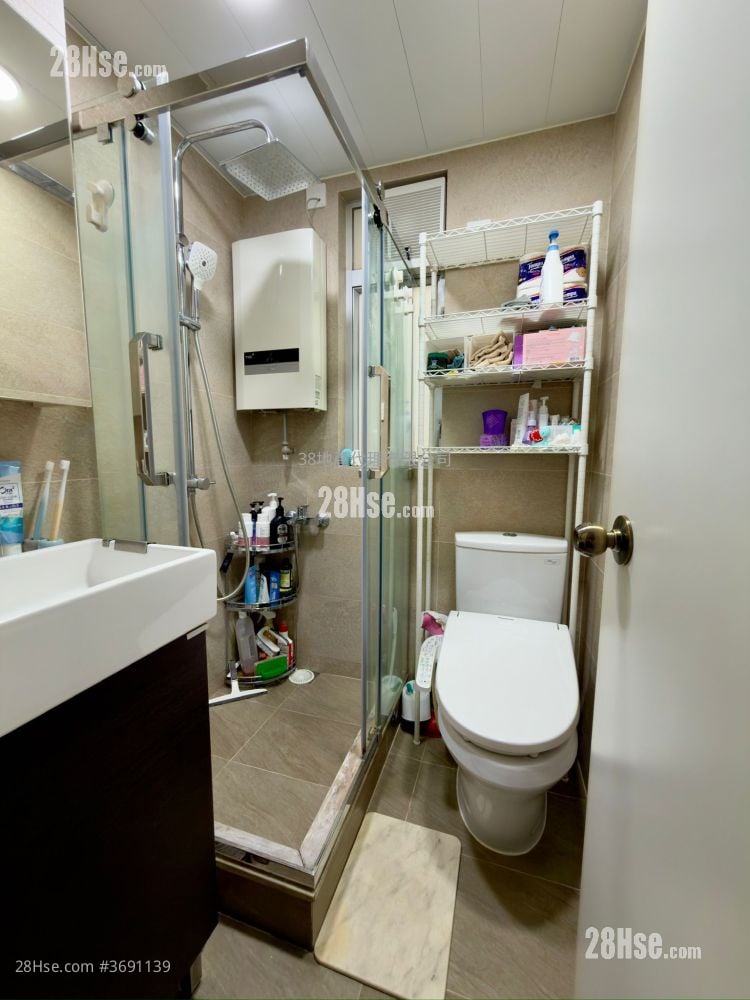 Apollo Building Sell 2 Bedrooms , 1 Bathroom 306 ft²