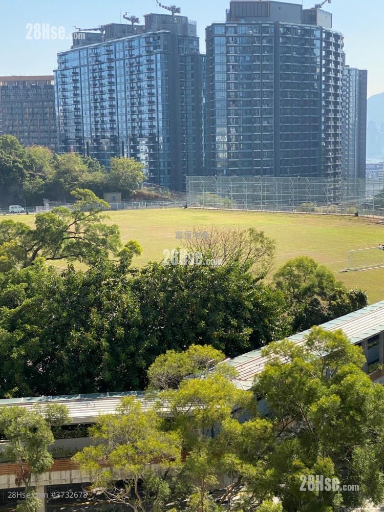 冠晖苑 售盘 2 房 , 1 浴室 418 平方尺