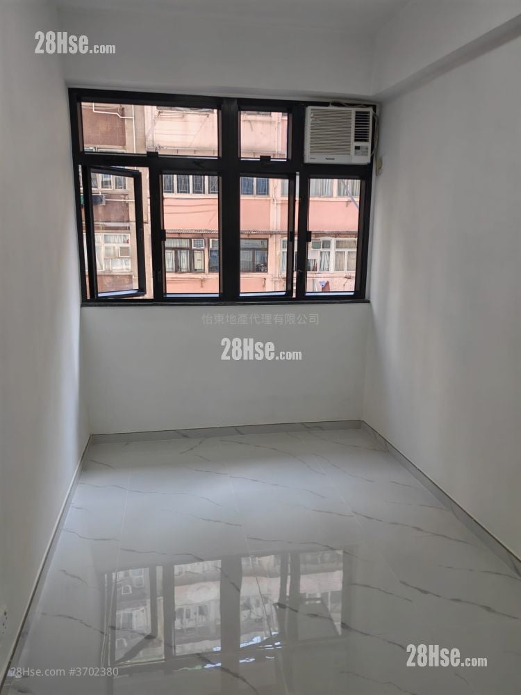 Golden Jubilee House Sell 3 Bedrooms , 2 Bathrooms 616 ft²