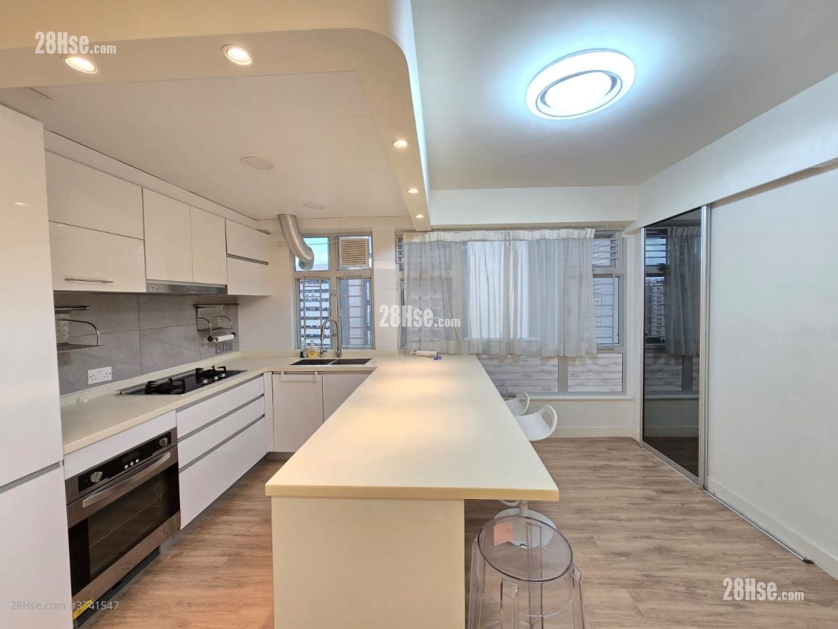 俊民苑 租盘 2 房 , 1 浴室 525 平方尺