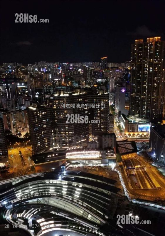 凱旋門 售盤 1 房 , 1 浴室 395 平方呎