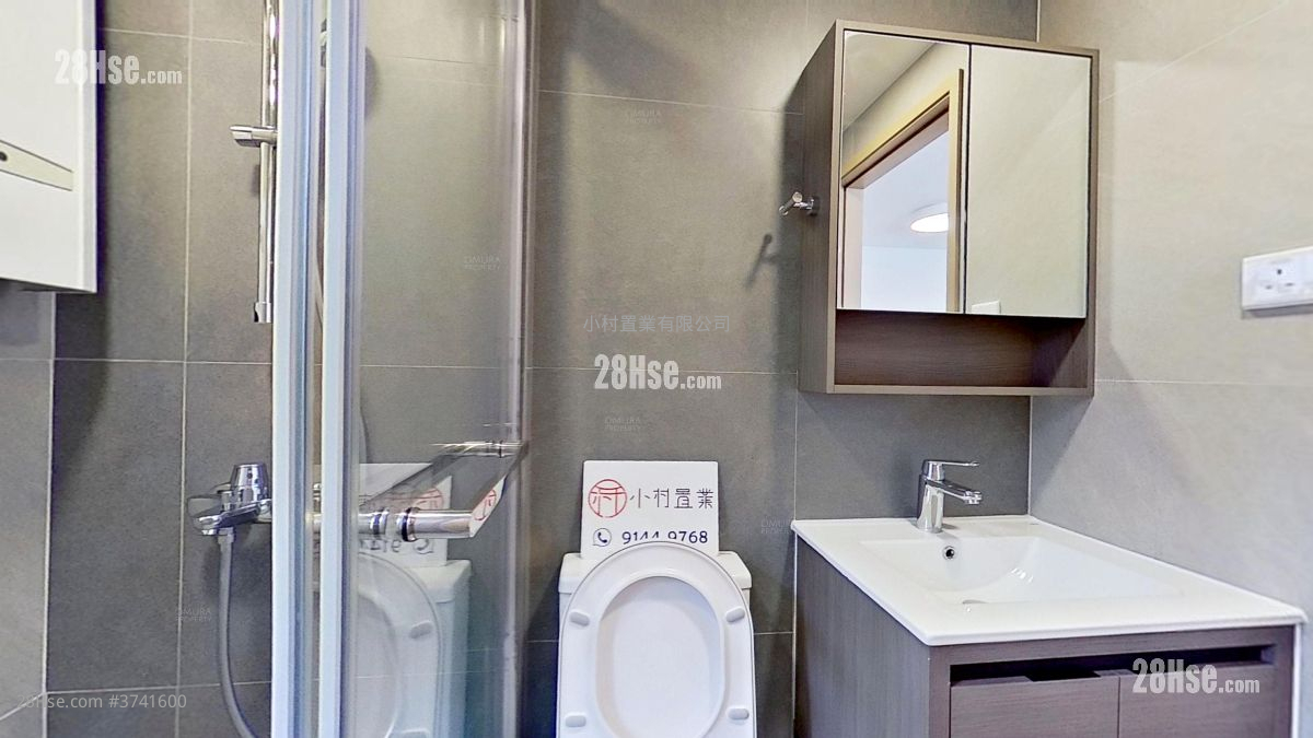浴室: 恒信大廈 租盤 2 房 , 1 浴室 371 平方呎