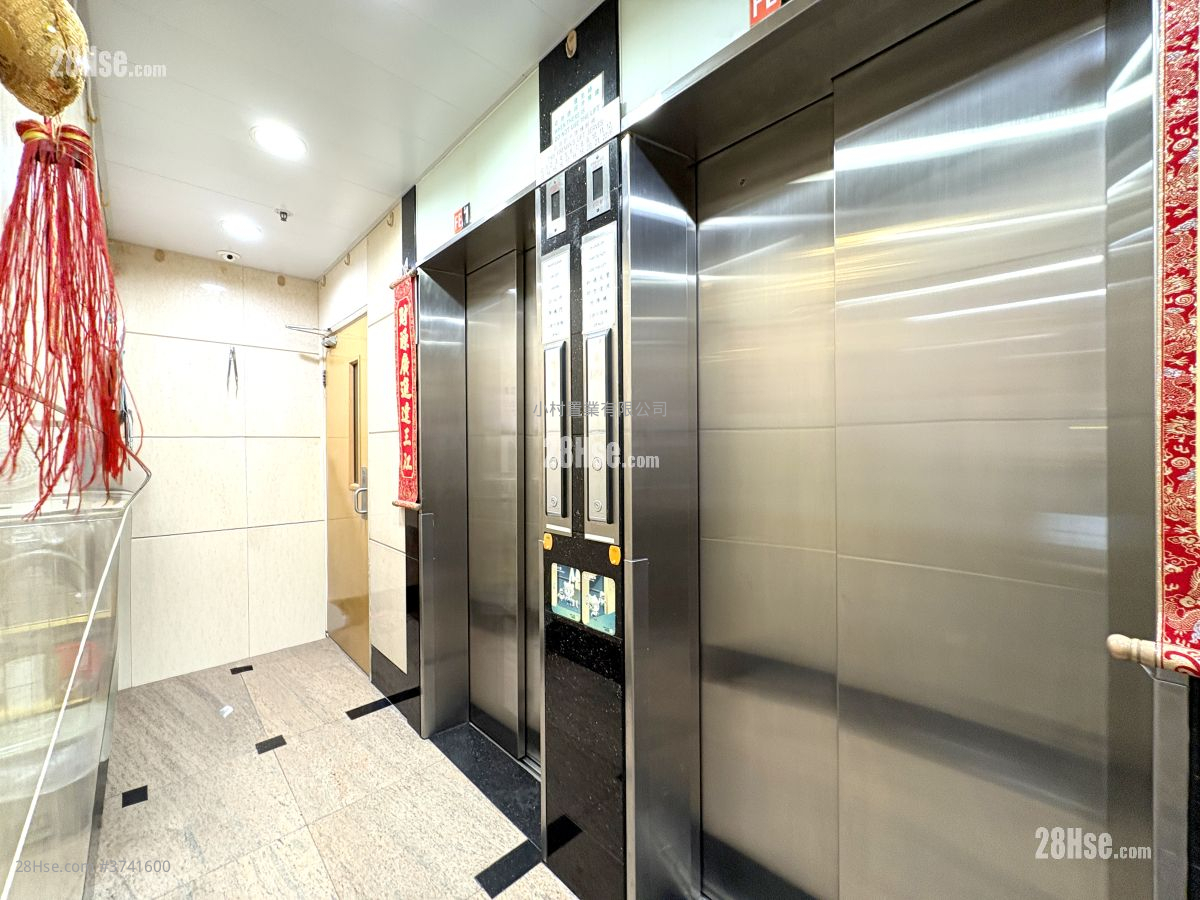 大堂: 恒信大廈 租盤 2 房 , 1 浴室 371 平方呎