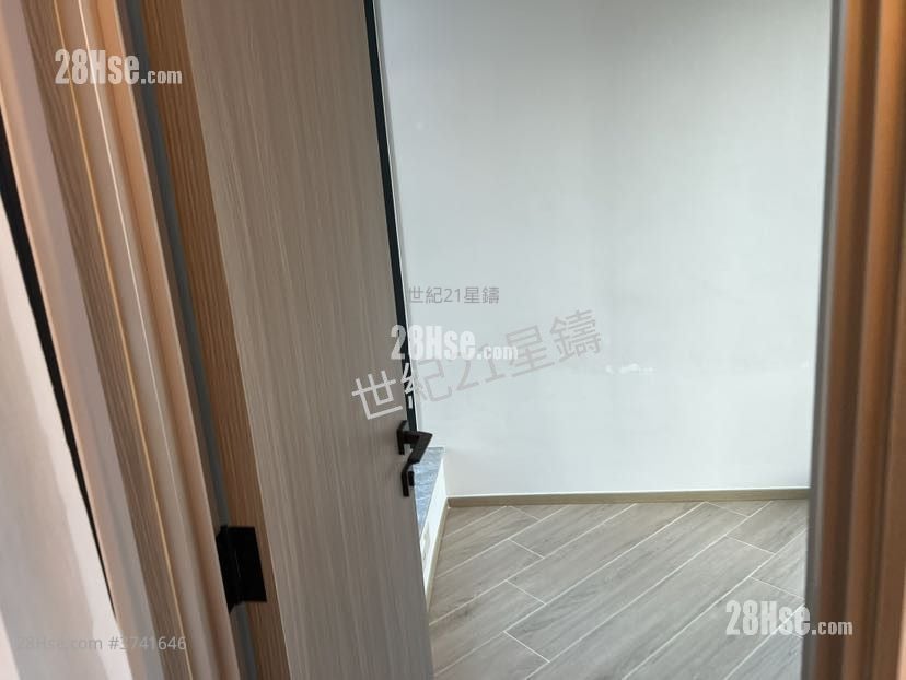 逸南 租盘 1 房 , 1 浴室 242 平方尺