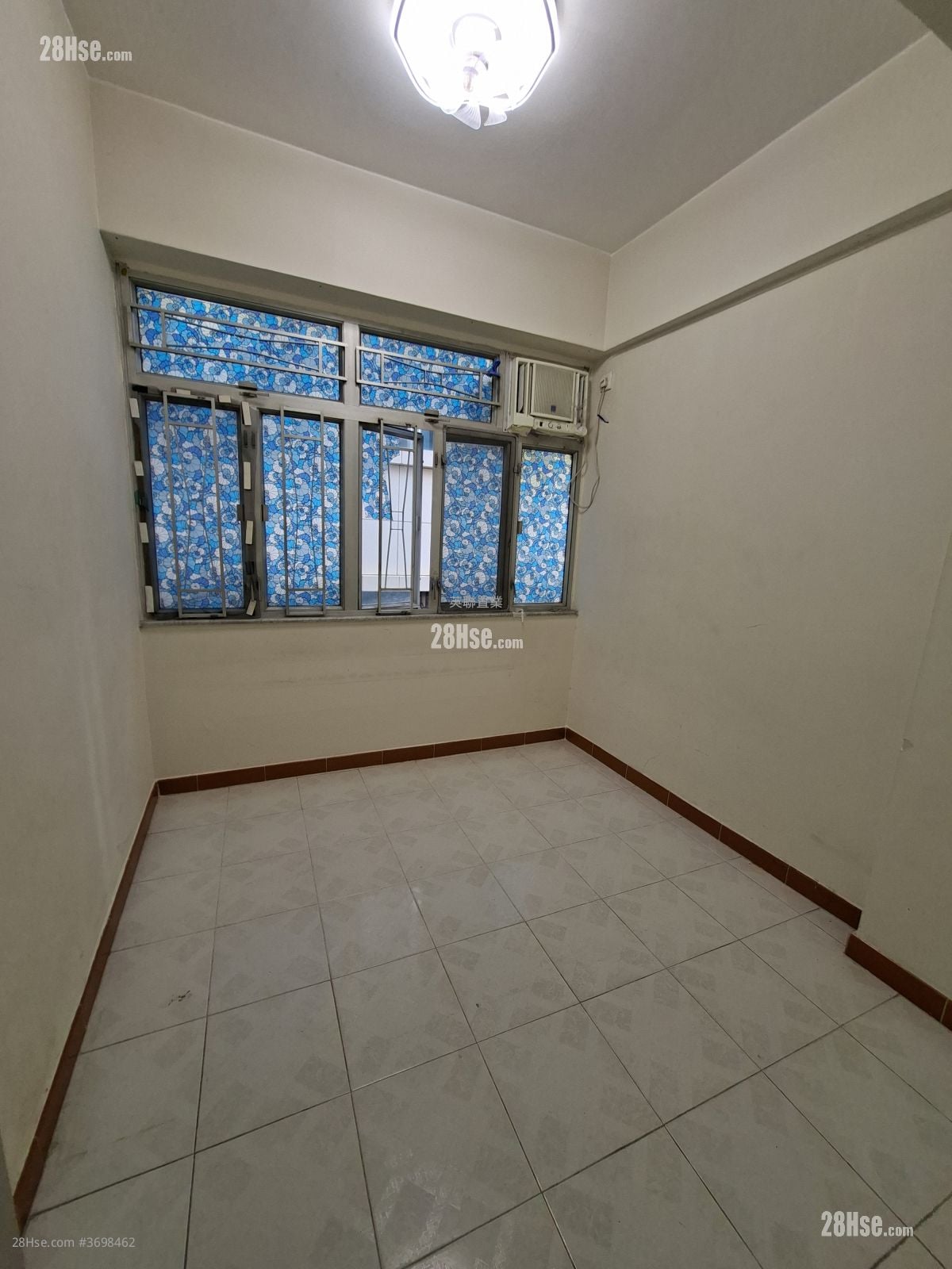 西环新楼 售盘 3 房 , 1 浴室 475 平方尺