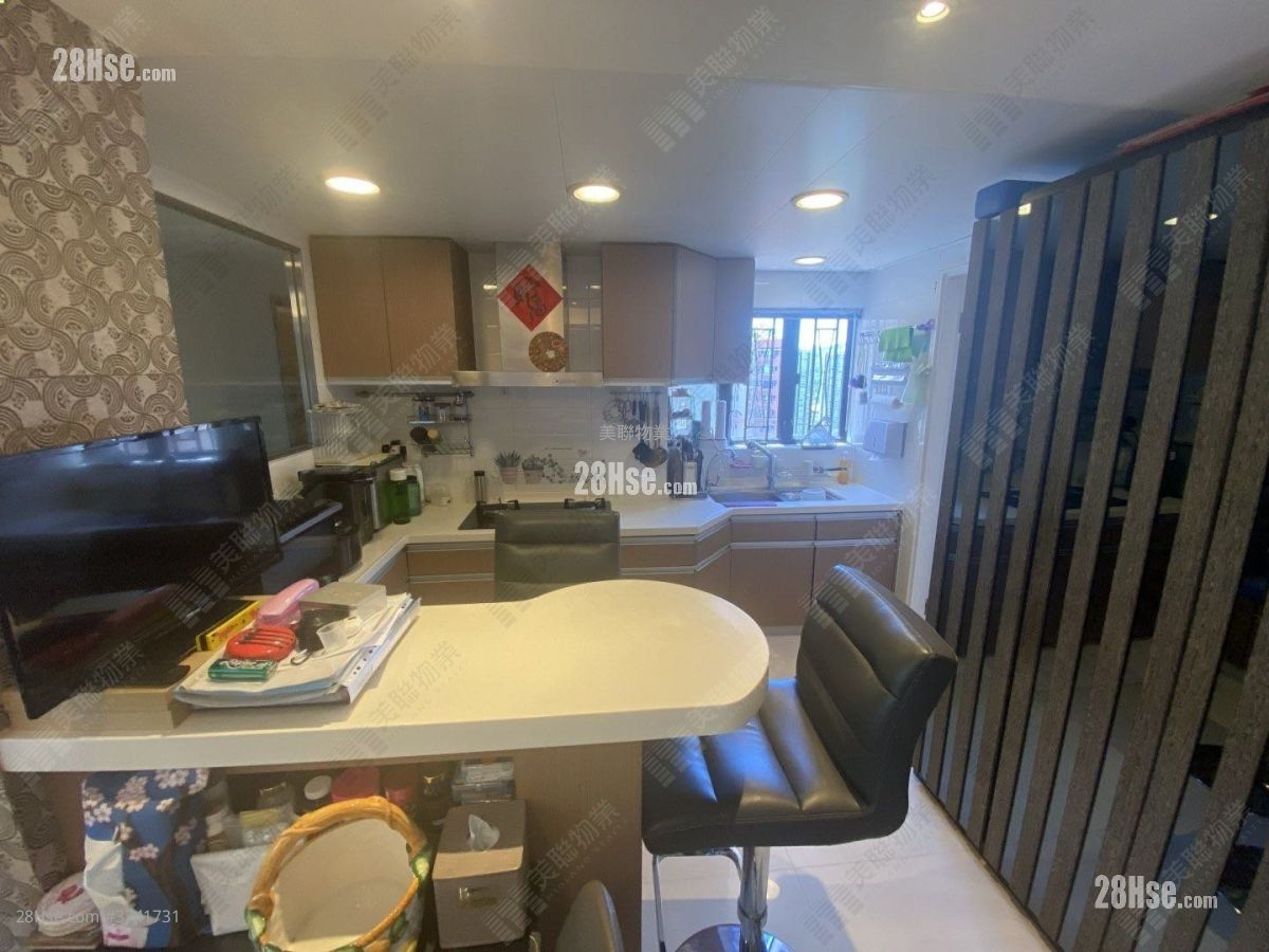 聚龍居 售盤 3 房 , 2 浴室 922 平方呎