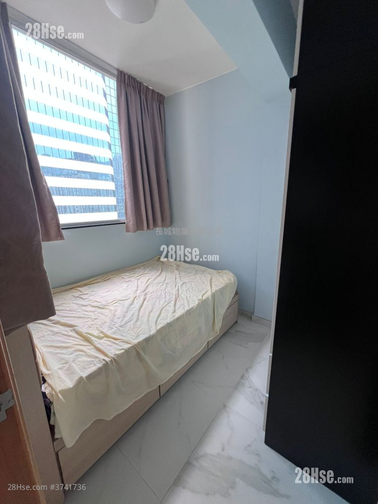 中興大廈 租盤 2 房 , 1 浴室 304 平方呎