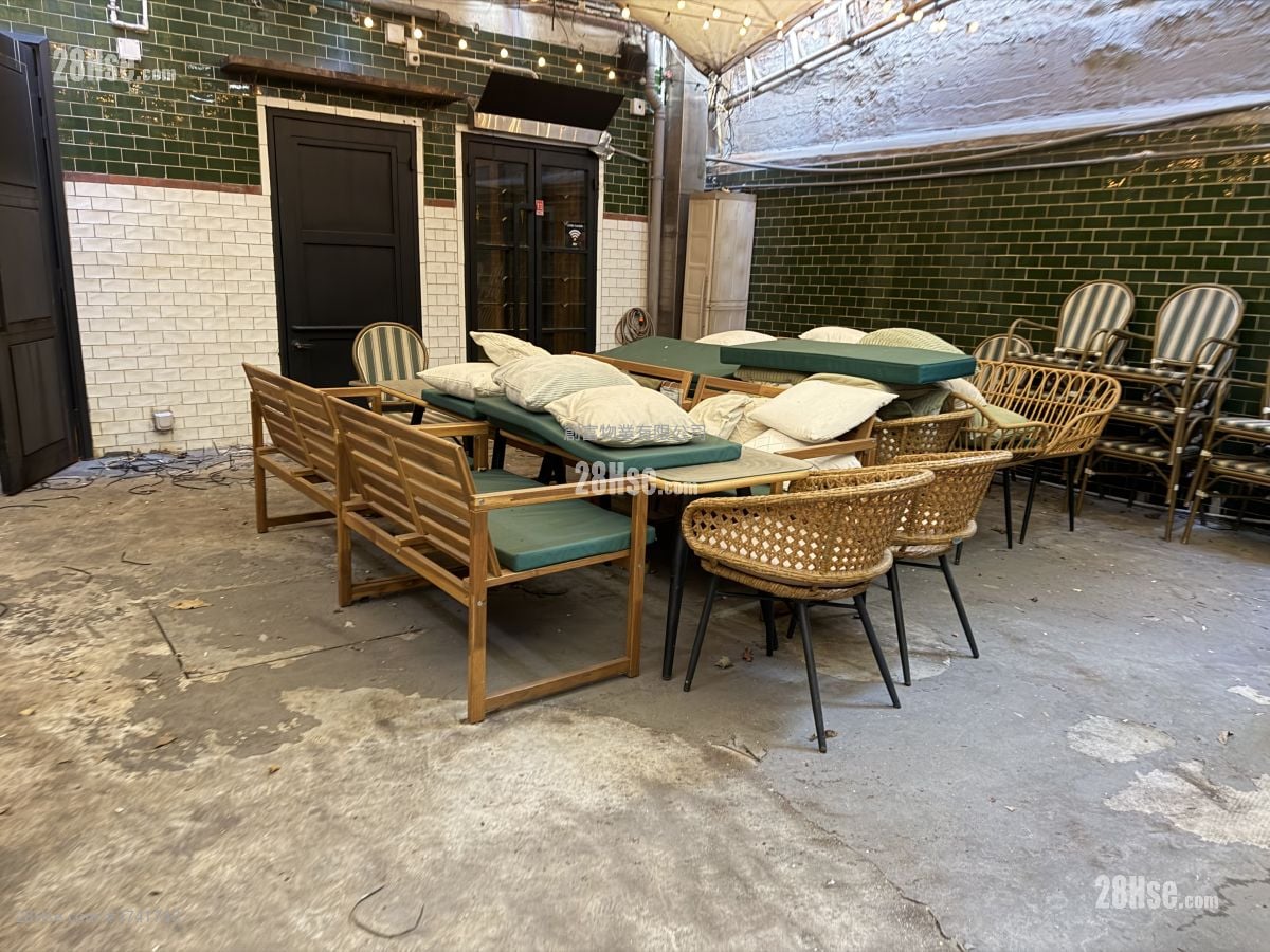 18-20 Sing Woo Road  Rental