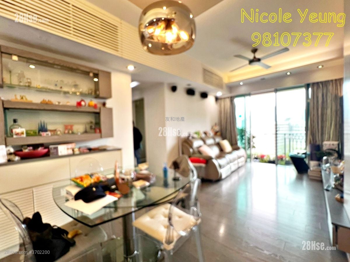 君頤峰 售盤 3 房 , 2 浴室 992 平方呎