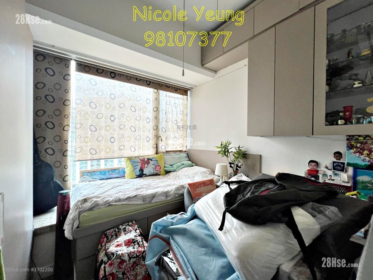 君頤峰 售盤 3 房 , 2 浴室 992 平方呎