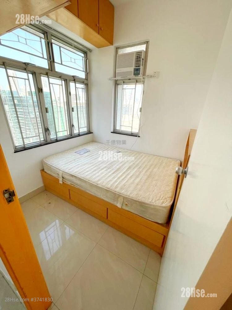 时兴大厦 售盘 2 房 , 1 浴室 290 平方尺