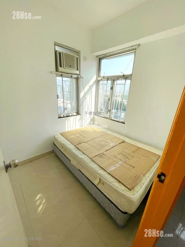 时兴大厦 售盘 2 房 , 1 浴室 290 平方尺