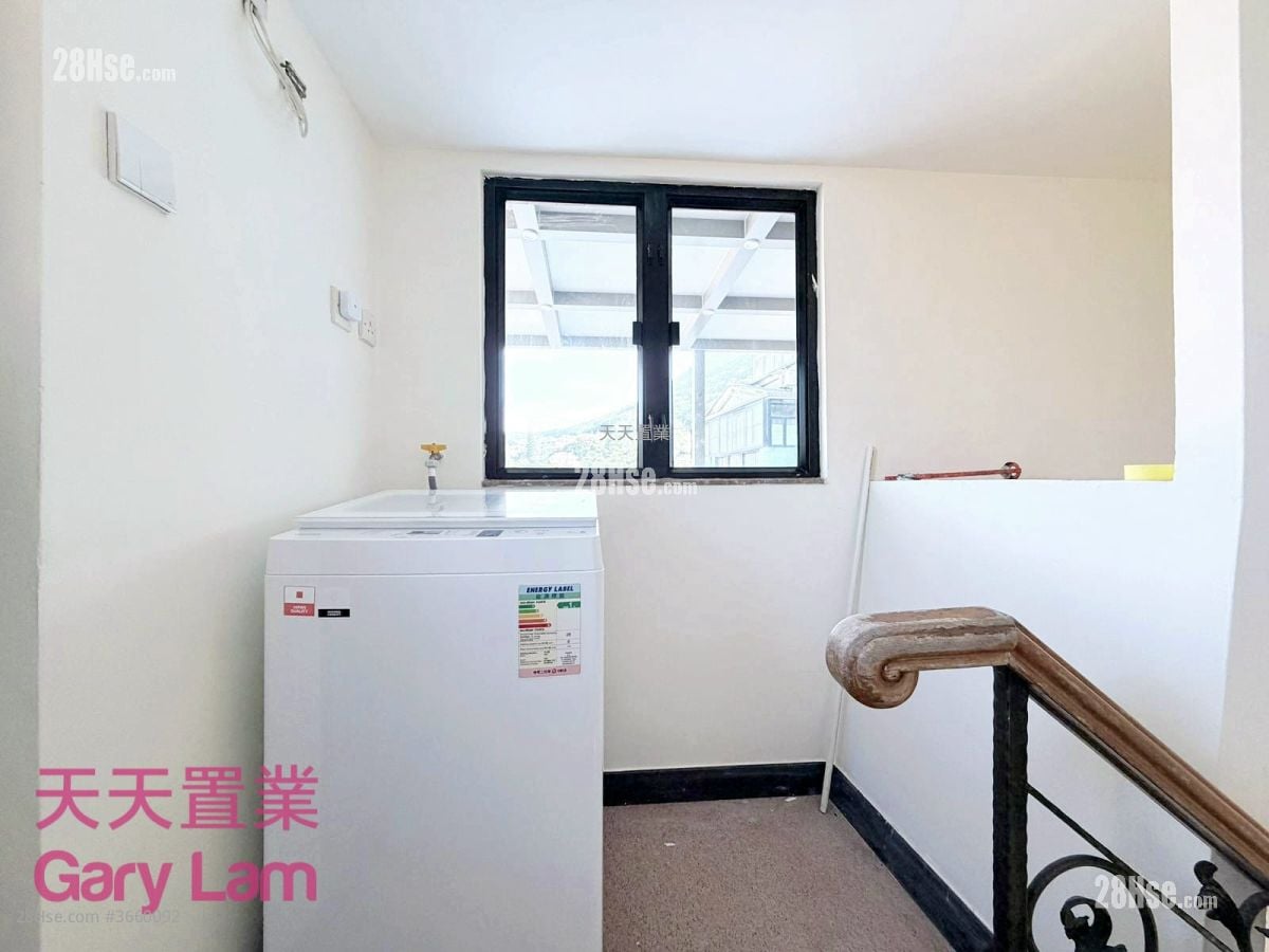 Ha Yeung Village Rental 3 Bedrooms , 1 Bathroom 700 ft²