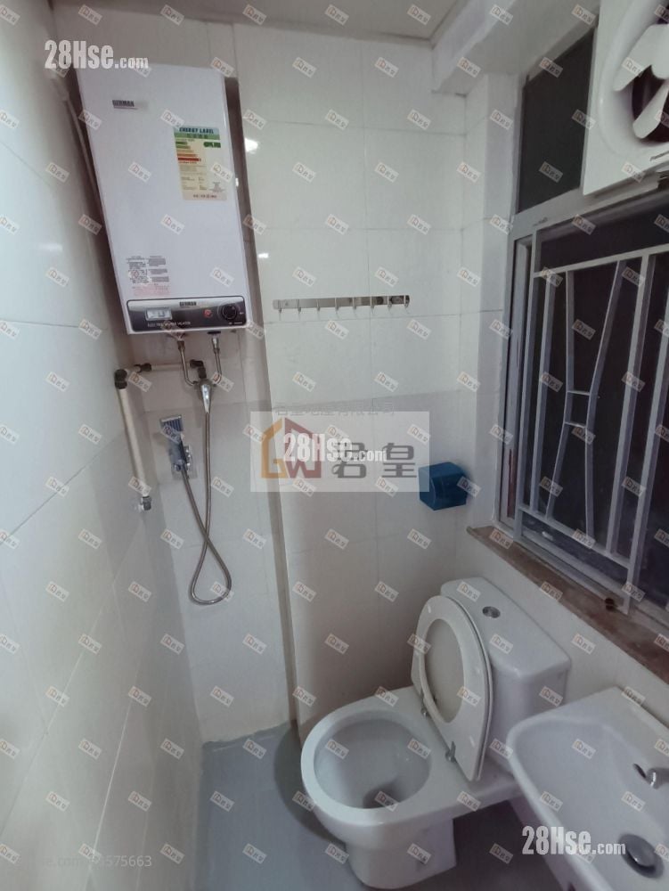 Chun Po House Sell 2 Bedrooms , 2 Bathrooms 312 ft²