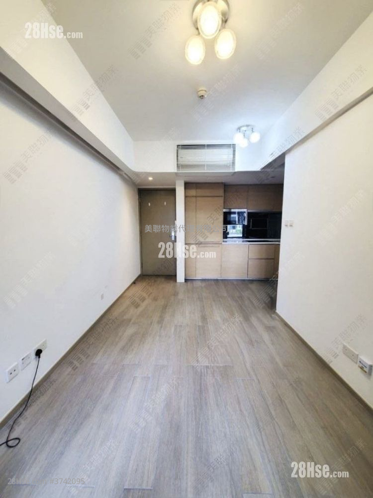 天晉 售盤 1 房 366 平方呎