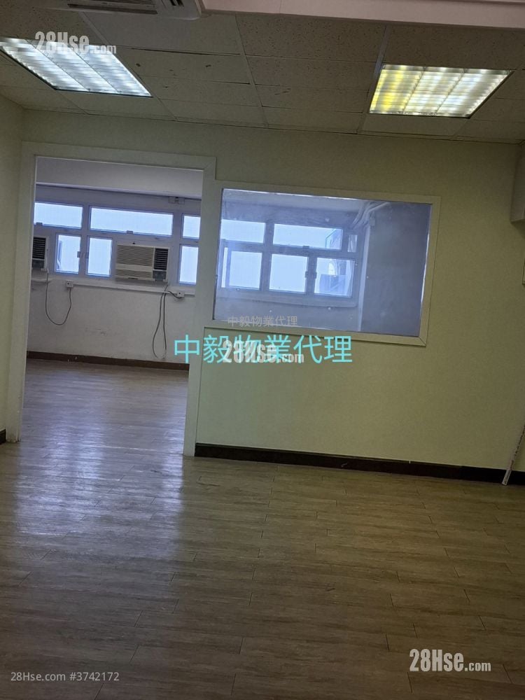 Kai Fuk Industrial Centre Rental 800 ft²