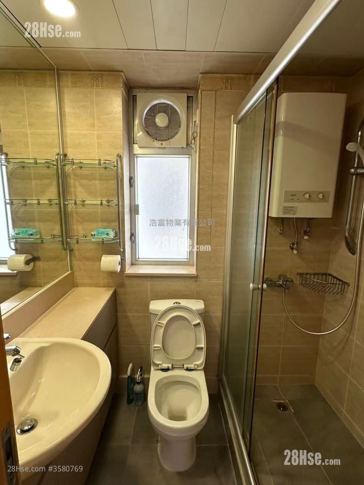 Nan Fung Sun Chuen Rental 2 Bedrooms , 1 Bathroom 391 ft²