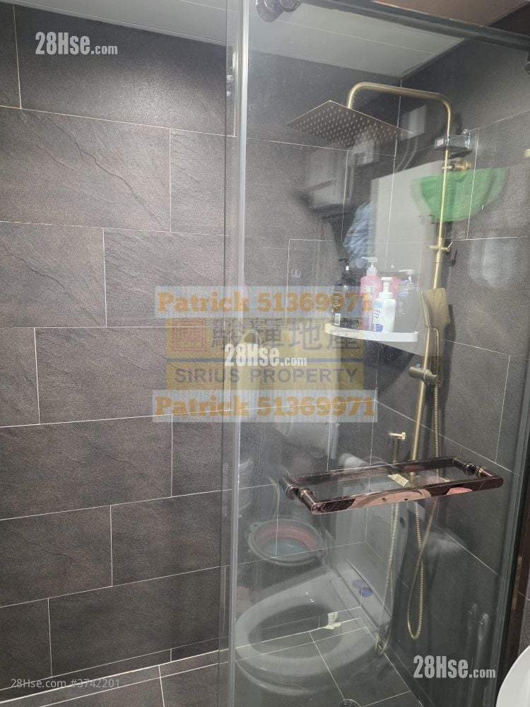 Cascades Sell 2 Bedrooms , 1 Bathroom 475 ft²