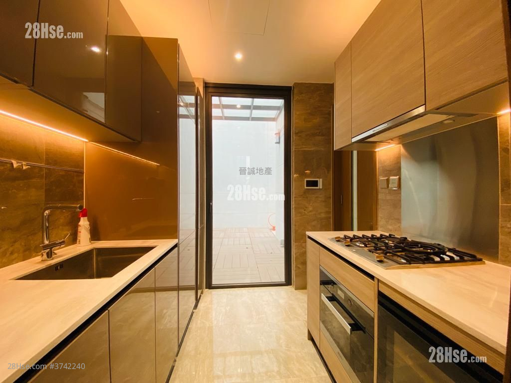 THE CARMEL 售盤 4 房 , 3 浴室 1,089 平方呎