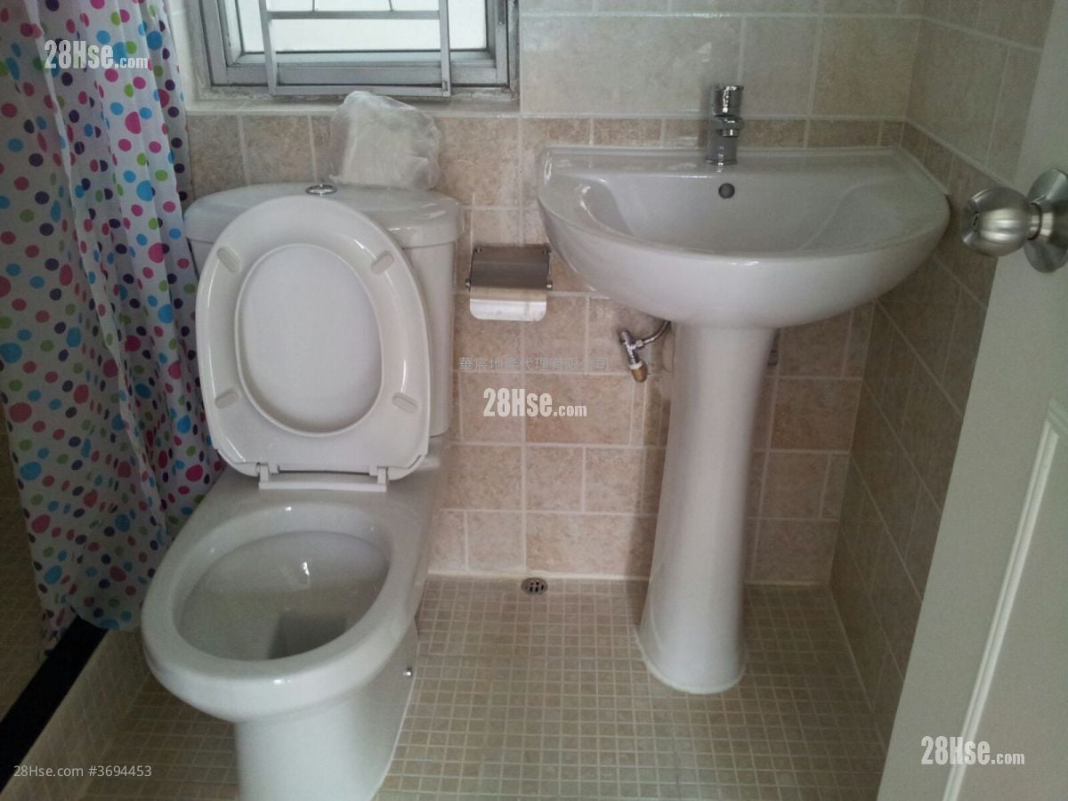 荃湾花园 售盘 2 房 , 1 浴室 374 平方尺